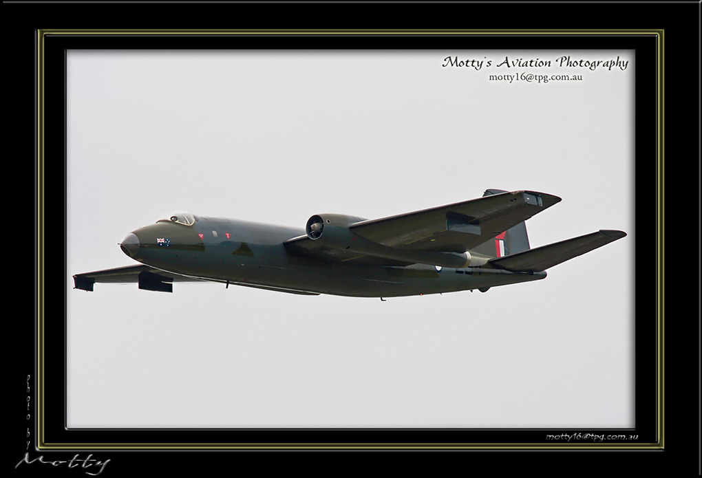 Mottys-Canberra-VH-ZSQ-2008_10_26_1928-LR-1-001