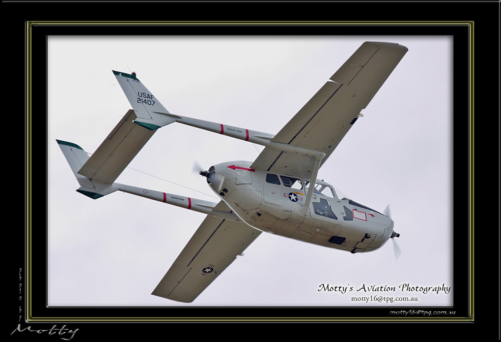 Mottys-Cessna-O2-VH-OII-2008_10_26_2237-LR-1-001