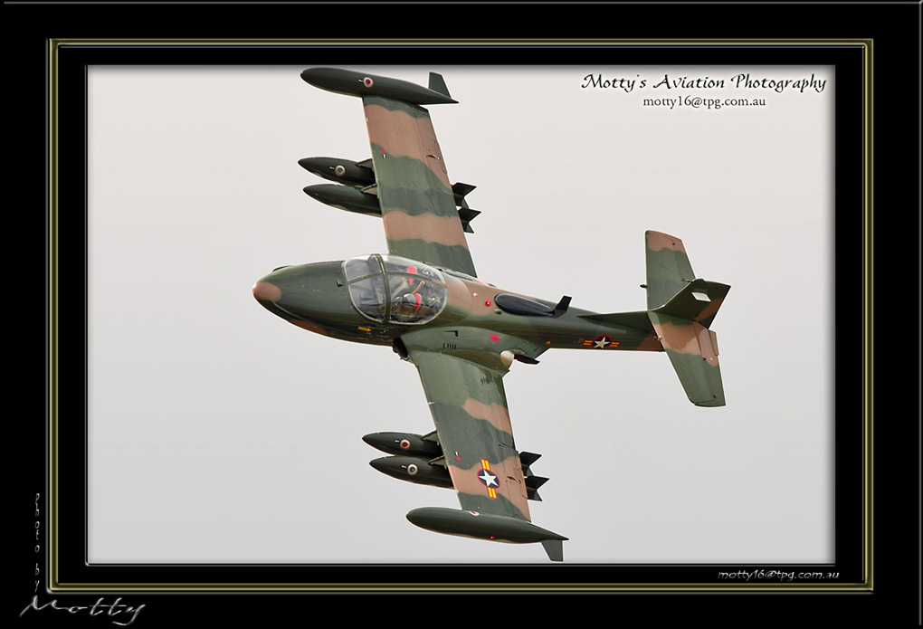 Mottys-Dragonfly-VH-AZD-2008_10_26_2345-LR-1-001